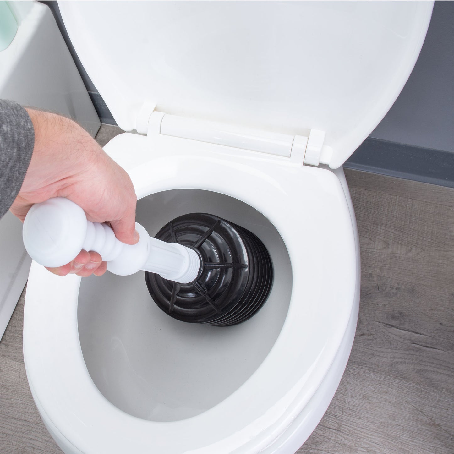 Bellows Accordion Toilet Plunger (Black and White) - Utility sinks vanites Tehila